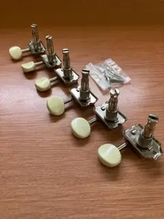 Item thumbnail for item fcb489b2-d0e7-4d6a-9e8d-a25f4af468f2