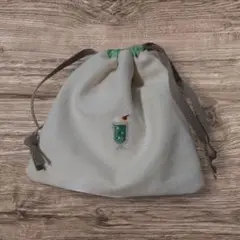 『クリームソーダの巾着袋』ハンドメイド、刺繍、レトロ喫茶