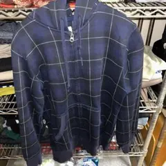 チェックパーカー