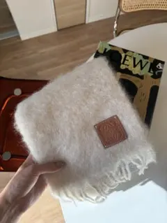 【箱付き】ロエベ　モヘアマフラー