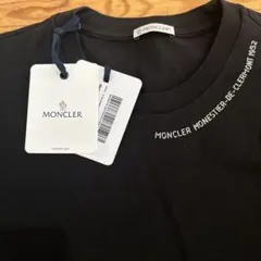 新作✨国内定価 37,400円 MONCLER ガールズ定番刺繍ロゴ Tシャツ
