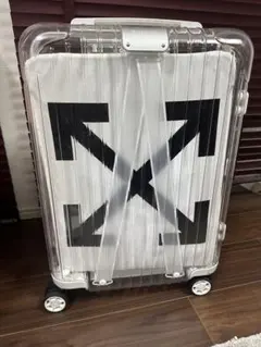 2025年最新】off-white rimowaの人気アイテム - メルカリ