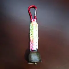 パラコードキーホルダー⭐消音つき⭐熊鈴
