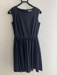 【新品・未使用】エムプルミエブラック ノースリーブ ワンピース プリーツ 膝丈 ISSEY MIYAKE - イッセイミヤケ ワンピース ノースリーブ