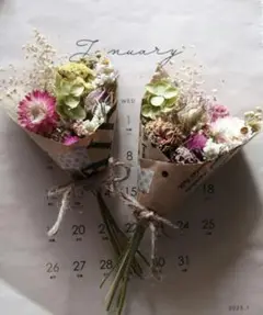 ①　秋色プチブーケ　２点　ドライフラワー　ジニア　お花mix　お値下げ不可
