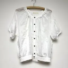 【美品】 トップス 半袖 シアー マジェスティックレゴン 花柄のサムネイル