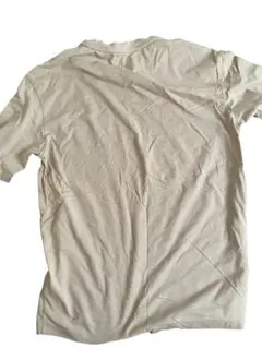 ベージュ 短袖Tシャツ ポケット付き