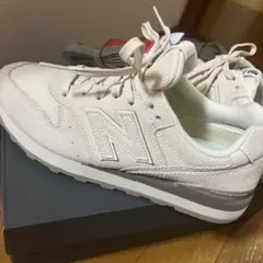 ニューバランス