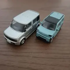 ミニカー 2台セット キューブ 他