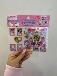 オシャレ魔女 ラブ and ベリー×ハローキティ ステッカー