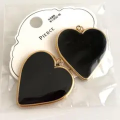 【新品・未使用品】ピアス　ハート　黒×ゴールド