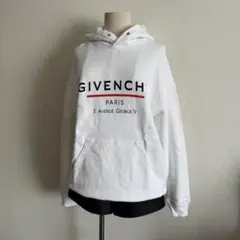 【GIVENCHY】ジバンシー パーカーのサムネイル