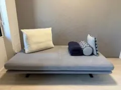 極美品 57万 ligne roset プラド ソファ 2PS シングルベッド