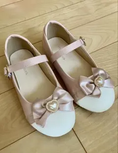 ベティキッズ　ピンク リボン付きフォーマルシューズ