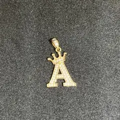 ネックレスチャーム クラウン イニシャルA ゴールド 推し活