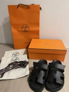HERMES サンダル ブラック　エルメス シプレ37.5のサムネイル