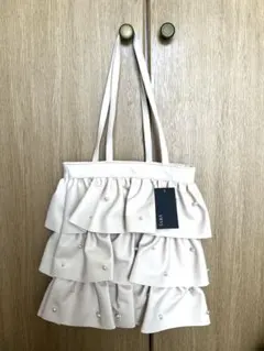 Item thumbnail for item 93b33cfe-d0eb-45c8-8fd2-4e6060718729