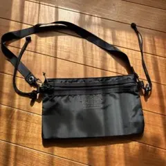 サコッシュ　FREDRIK PACKERS