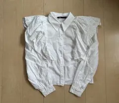 ☆訳あり安値！［ZARA］フリル付きシャツ 白　長袖　XS☆