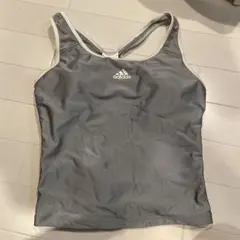 adidas グレー 水着 Mサイズ　上だけのサムネイル