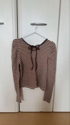 春服　ストライプパフスリーブ長袖Tシャツトップス　リボン付きのサムネイル