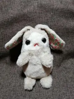 うさぎのぬいぐるみ、クリマルさん。