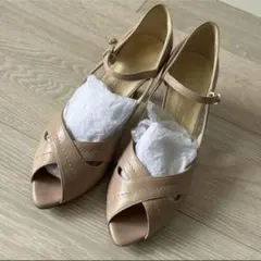ヨシト　22cm ピンクベージュ　サンダルのサムネイル