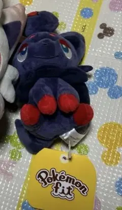 ゾロア　pokemon fit