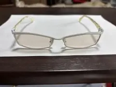 ホワイトフレーム メガネ