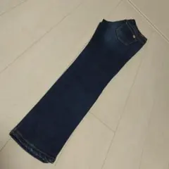 something　ブルー　スリムフィットデニム