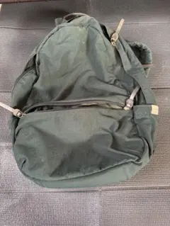 sazaby ダークグリーン キャンバスリュック