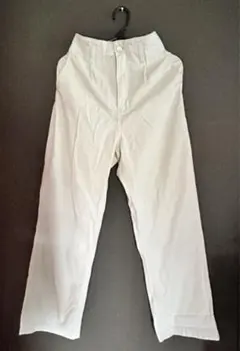 ホワイトカジュアルパンツ Sサイズ