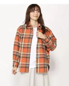 オレンジ シャツ