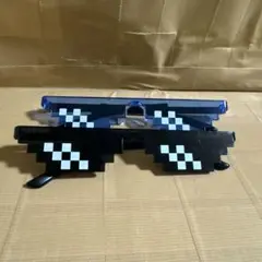 ピクセル風ブラックサングラス