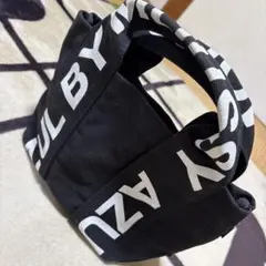 ロゴ入りブラックトートバッグ