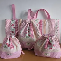 ハンドメイド　入園　入学　レッスンバック他５点セット　いちご　ドット柄　ピンク色