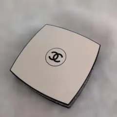 CHANEL レ ベージュ アーモニー プードゥル ベル ミン デュオN°02