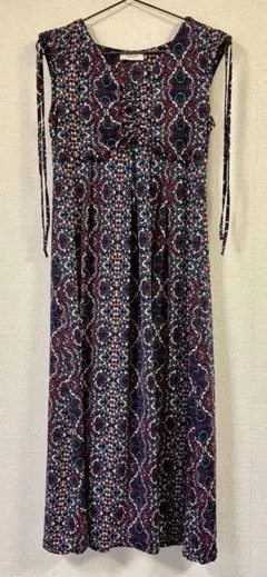 Item thumbnail for item ea2271a8-1d88-4102-a66d-6a143be797c4