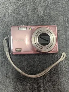 美品　バッテリー充電器付　FINEPIX F70EXR デジタルカメラ　シルバー 2026年最新】FinePix f70 exr 充電器 バッテリーの人気アイテム - メルカリ