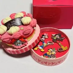 ディズニー キャラクターピン カップケーキ - メルカリ