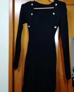 SHEIN　黒　ニットワンピース