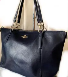 コーチ　トートバック　ハンドバック　シティ A4可　サフィアーノレザー ネイビー