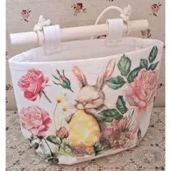 ウサギと花のデザイン トートバッグ