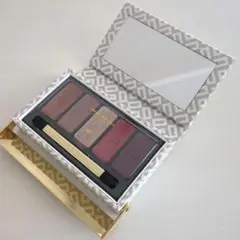 Dior クリスマスコフレ 2024 アイシャドウパレット ディオール2024年クリスマスコスメ第1弾、“黄金の舞踏会”着想の