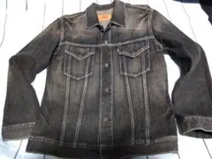 Item thumbnail for item 949ed9ee-ecae-4c59-88b9-8c23502e4a0e