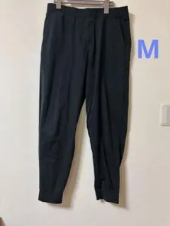 ジョガーパンツ