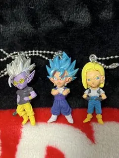 ドラゴンボール　UDM ガチャガチャ　ベジット　人造人間18号　フュー