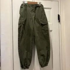 GU カーゴパンツ　150㎝　カーキ　ジャガーパンツ　ダンス　レッスン着