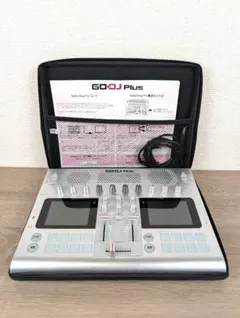 GO-DJ Plus DJコントローラー シルバー ミキサー　ケース付 GO-DJ Plus DJコントローラー シルバー ミキサー ケース付