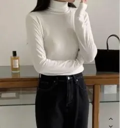 【未使用】laurenhi ヒートウォーマータートル長袖Tシャツ